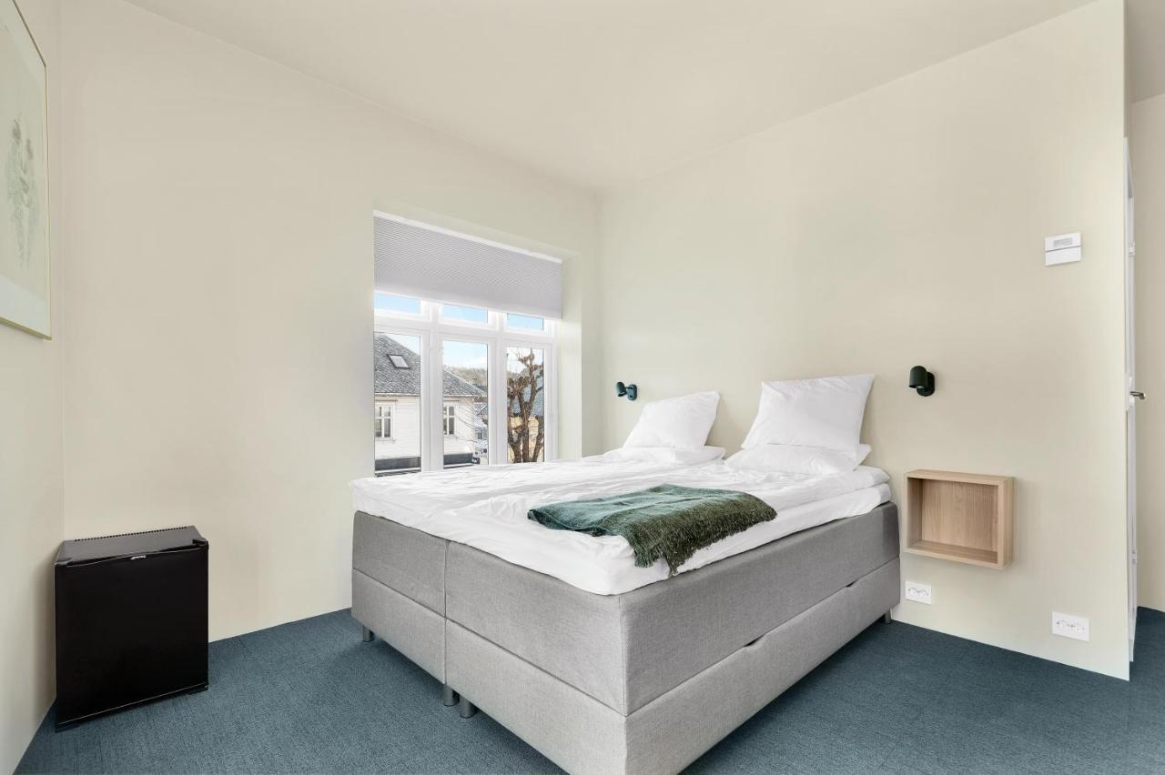 Central Guest House - Bedroom With En Suite Bathroom Stavanger Quarto foto