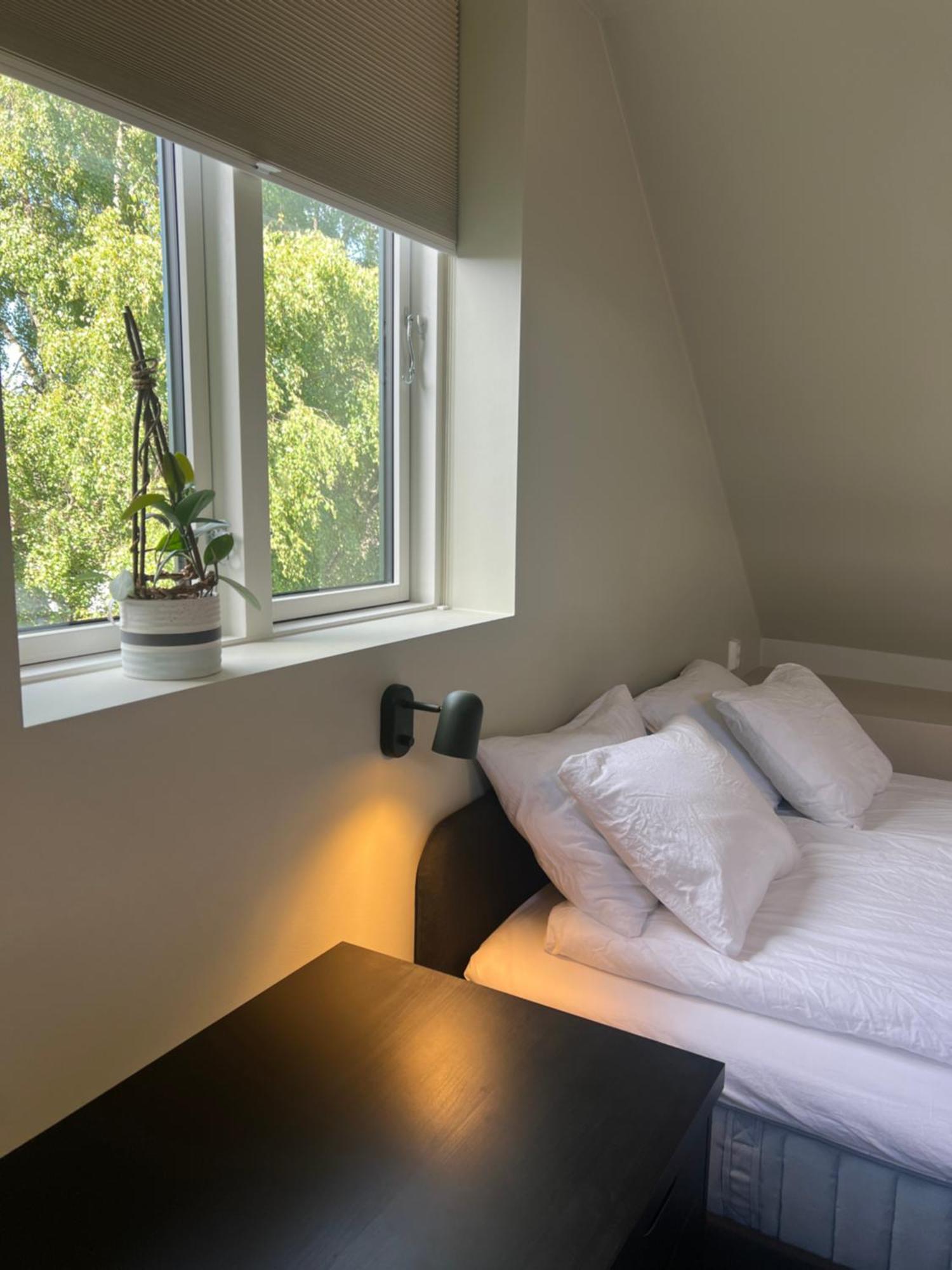 Central Guest House - Bedroom With En Suite Bathroom Stavanger Quarto foto
